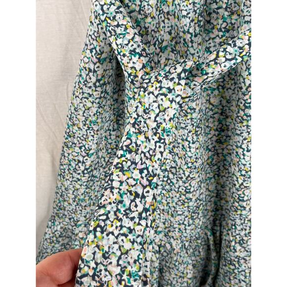 Lauren Conrad floral ruffle dress, size L EUC - Picture 6 of 12